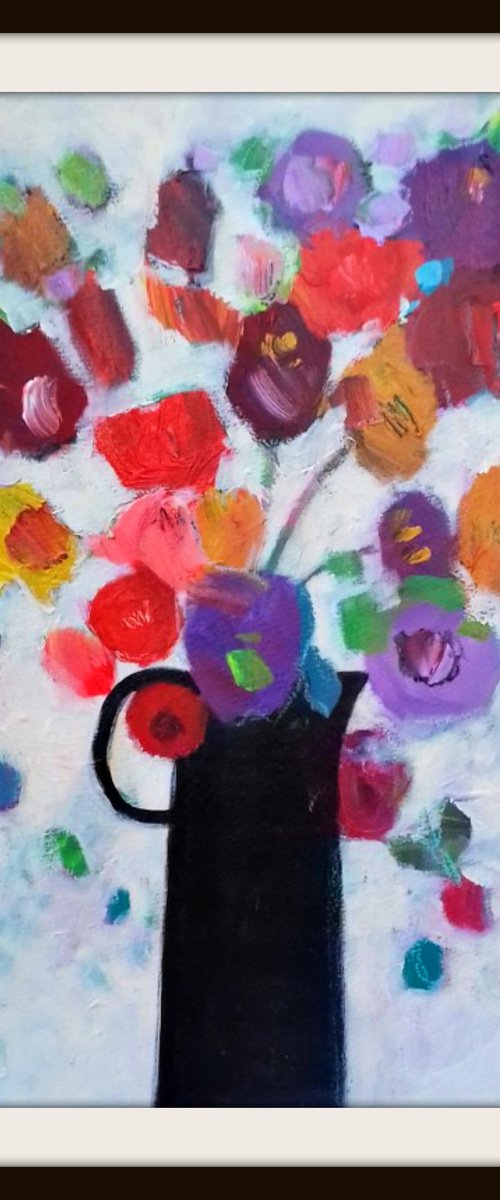 Bouquet in a Black Vase II by Jan Rippingham