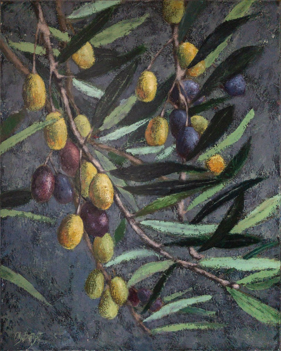 Olive in the dark by Olga Bartysh