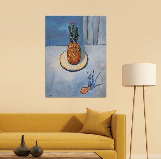 Pineapple with onion