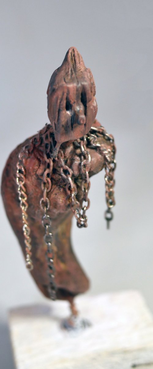 Figure-Totem by Lionel Le Jeune