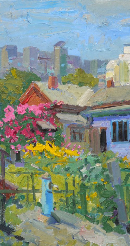 Courtyard on Gorky Street by Victor Onyshchenko