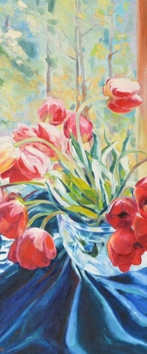 Tulips by Tatyana Ambre