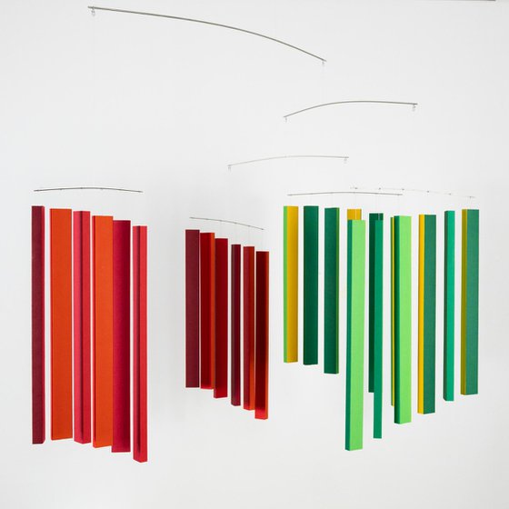 Moving stripes mobile No. 2