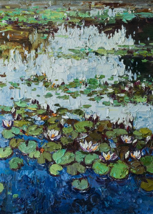 White Water Lilies - Impasto Original Oil painting by Anastasiia Valiulina