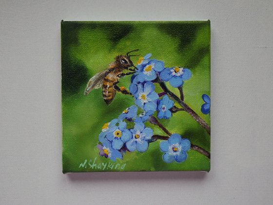 Flower Bee Small Painting