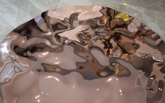 Water dancing in Rose