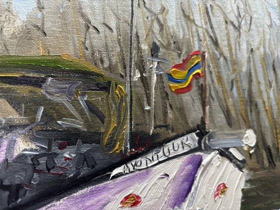 The Houseboat on the Canal