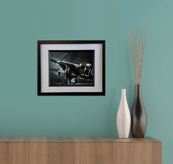 Monochrome Large Spitfire