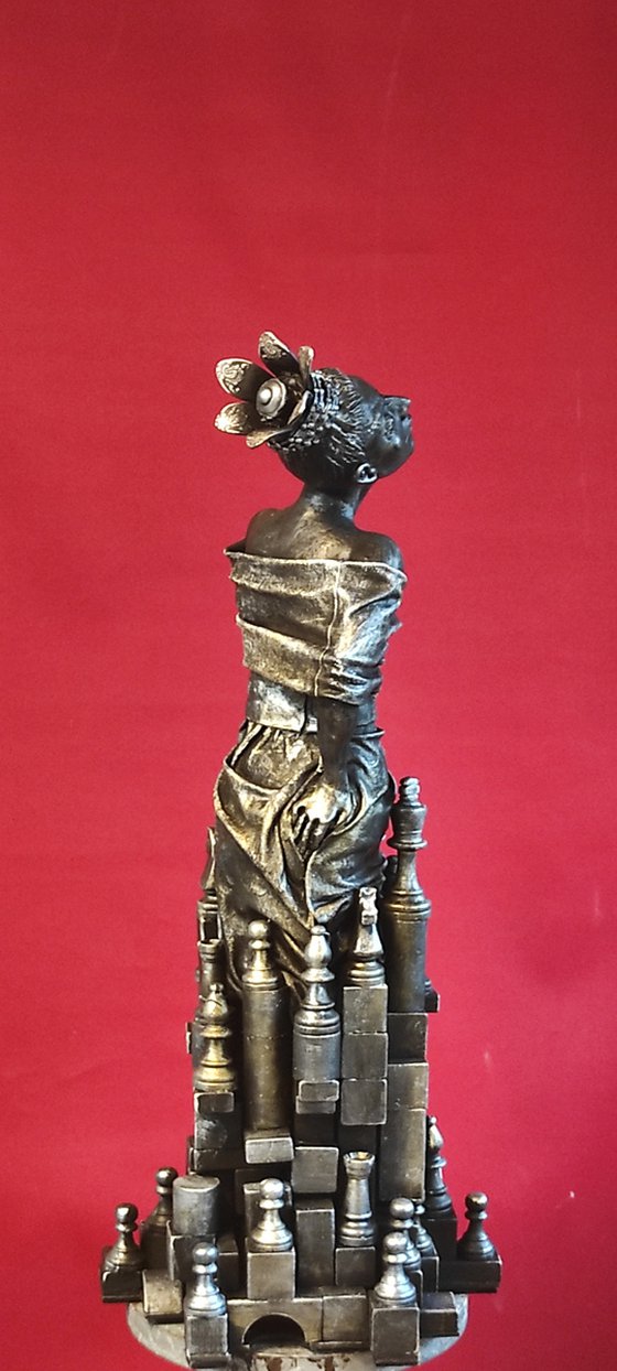 "The Queen's Gambit "  unique mixedmedia sculpture 63x30x30cm.