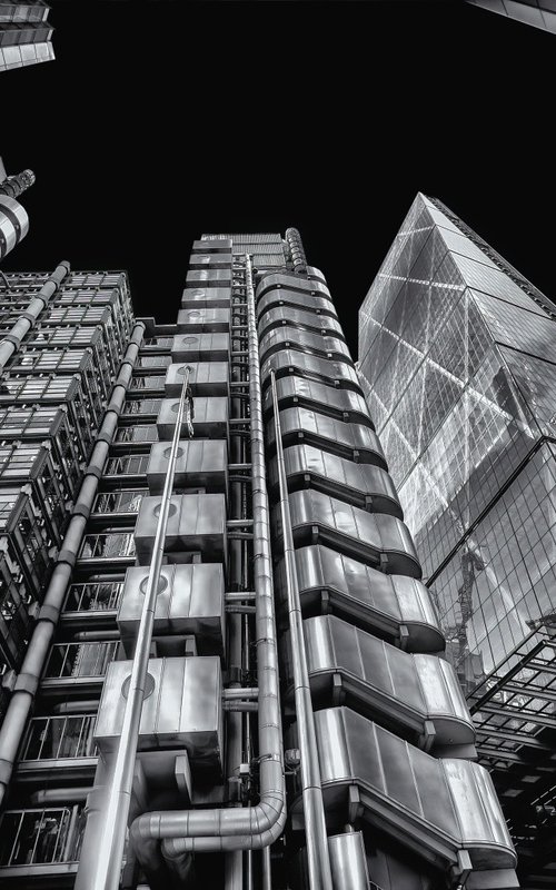 London Looking UP by Paul Nash