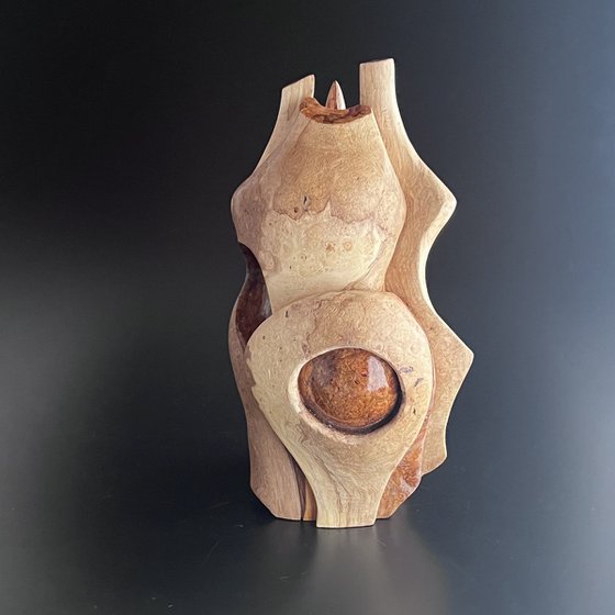 Wooden sculpture Baumperle1083