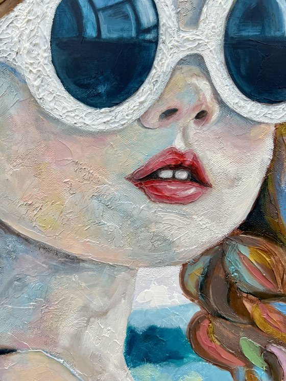 LITTLE DREAMER WITH SUNGLASSES