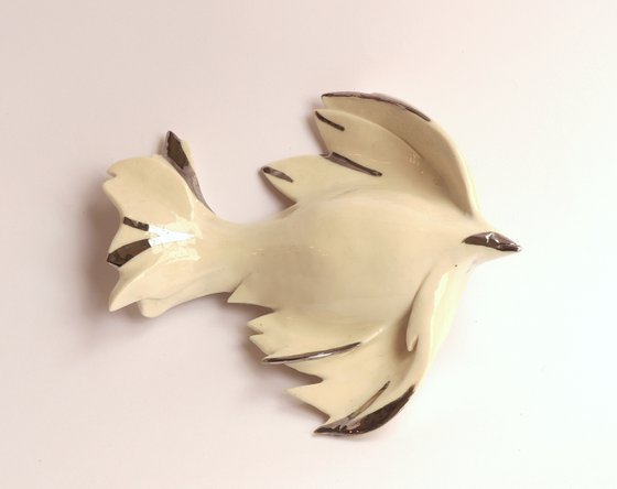 Dove,bird of the peace,hanging oh the wall sculpture.