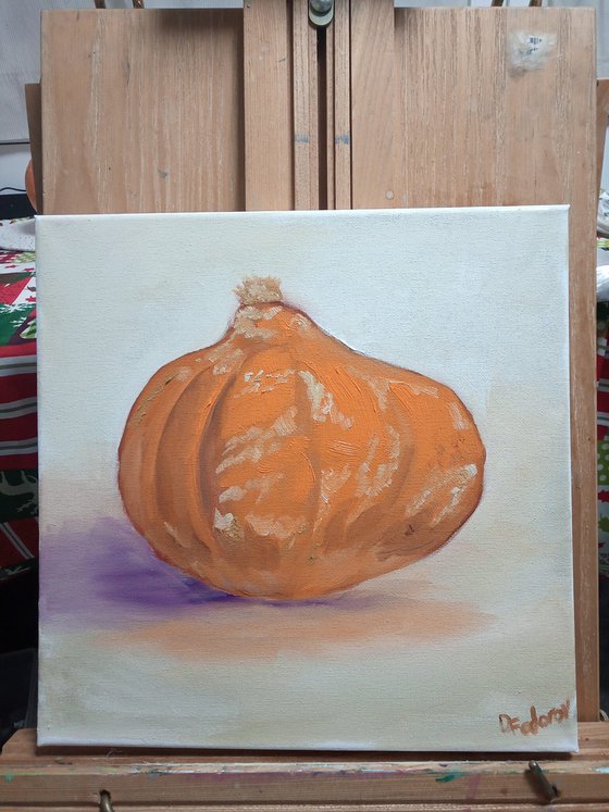 A small pumpkin. still life