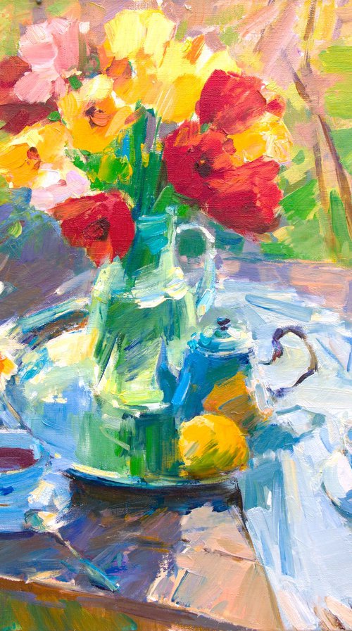 Tulips in the spring sun by Aleksandr  Kryushyn