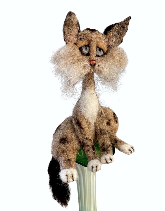 Cat NOUGATINE, felted wool