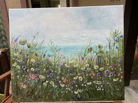 Wind from the sea - meadow flowers