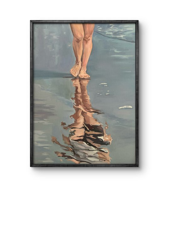 Sea coast. Reflections