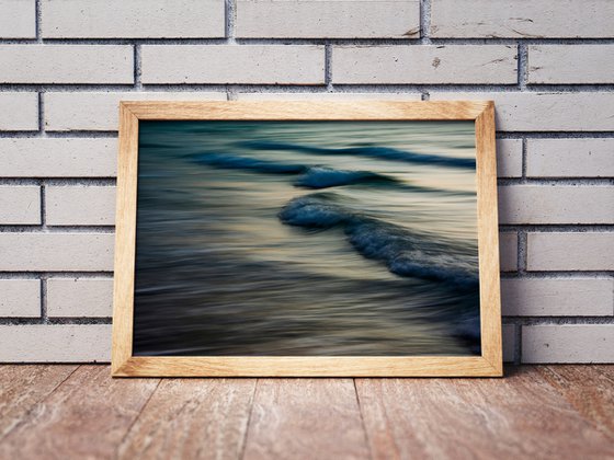 Waves I | Limited Edition Fine Art Print 1 of 10 | 60 x 40 cm