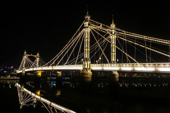 Albert bridge GOLDEN (Limited edition  2/20) 30"X20"