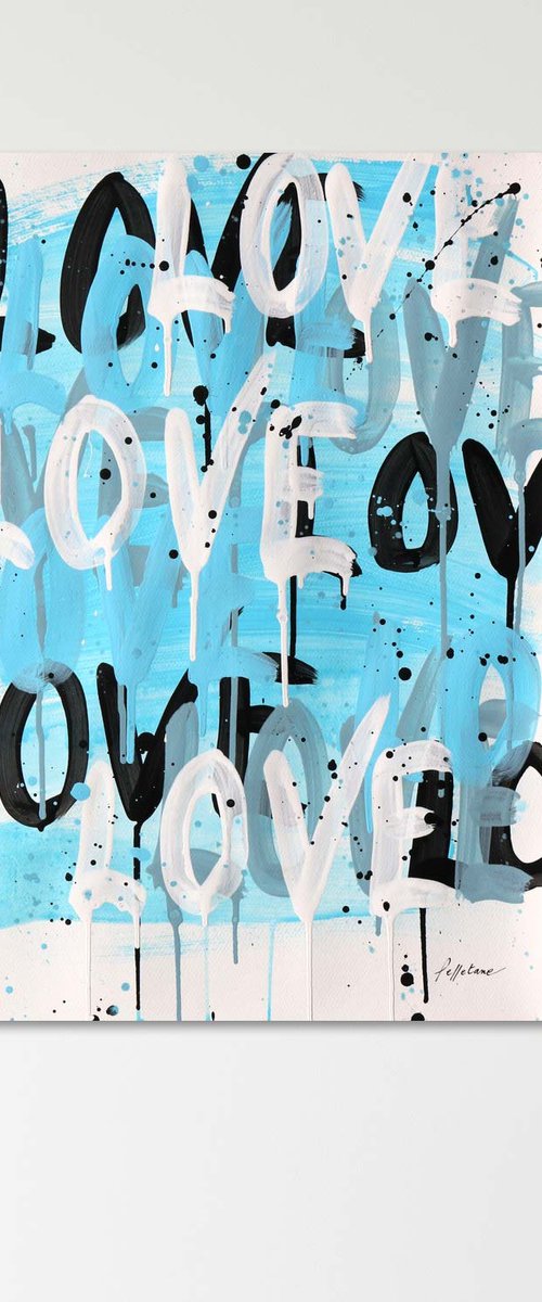 Love Love 32 by Isabelle Pelletane