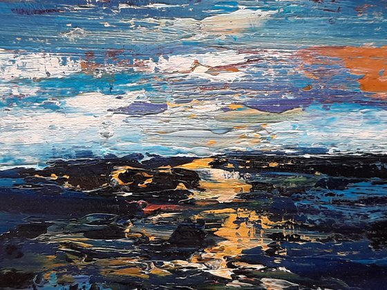 The Midnight Moon = semi abstract seascape