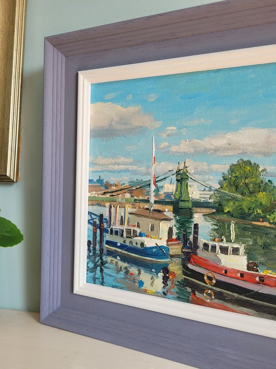 Hammersmith bridge London