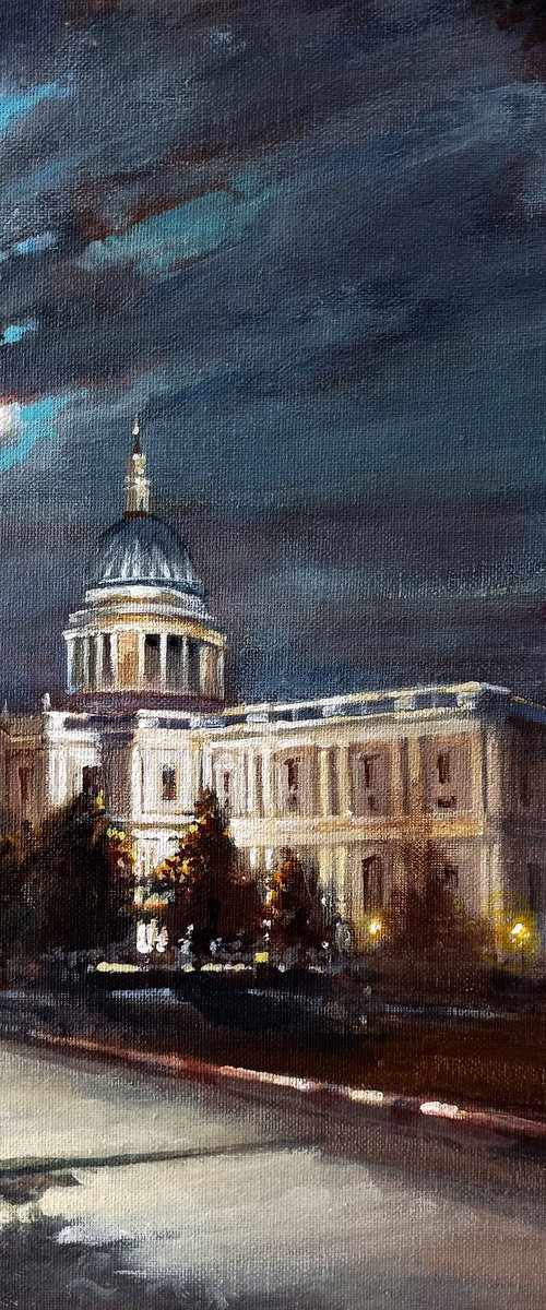 Late Night London, Festival Park, St Pauls by Alan Harris