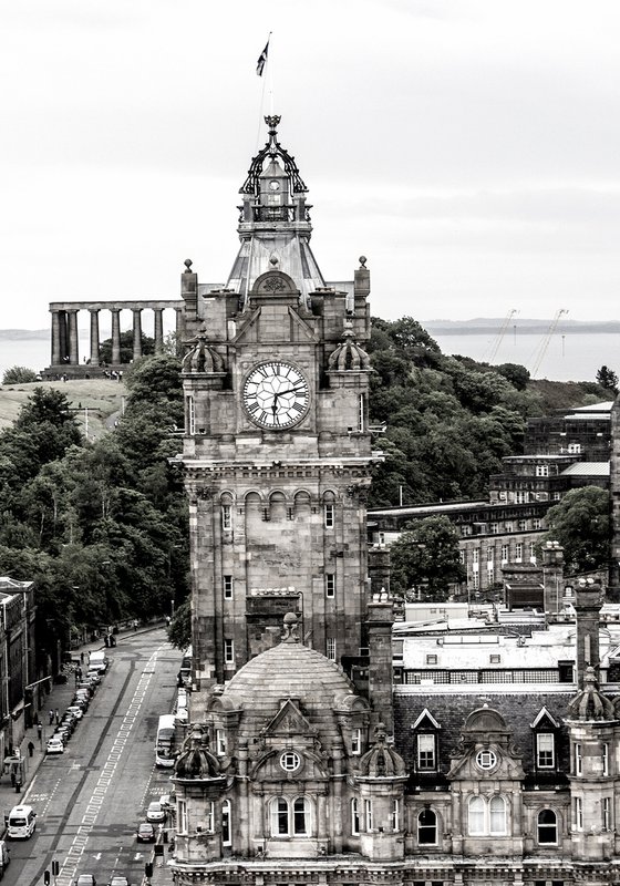 EDINBURGH CITYSCAPE (Limited edition  1/20) 12"X18"