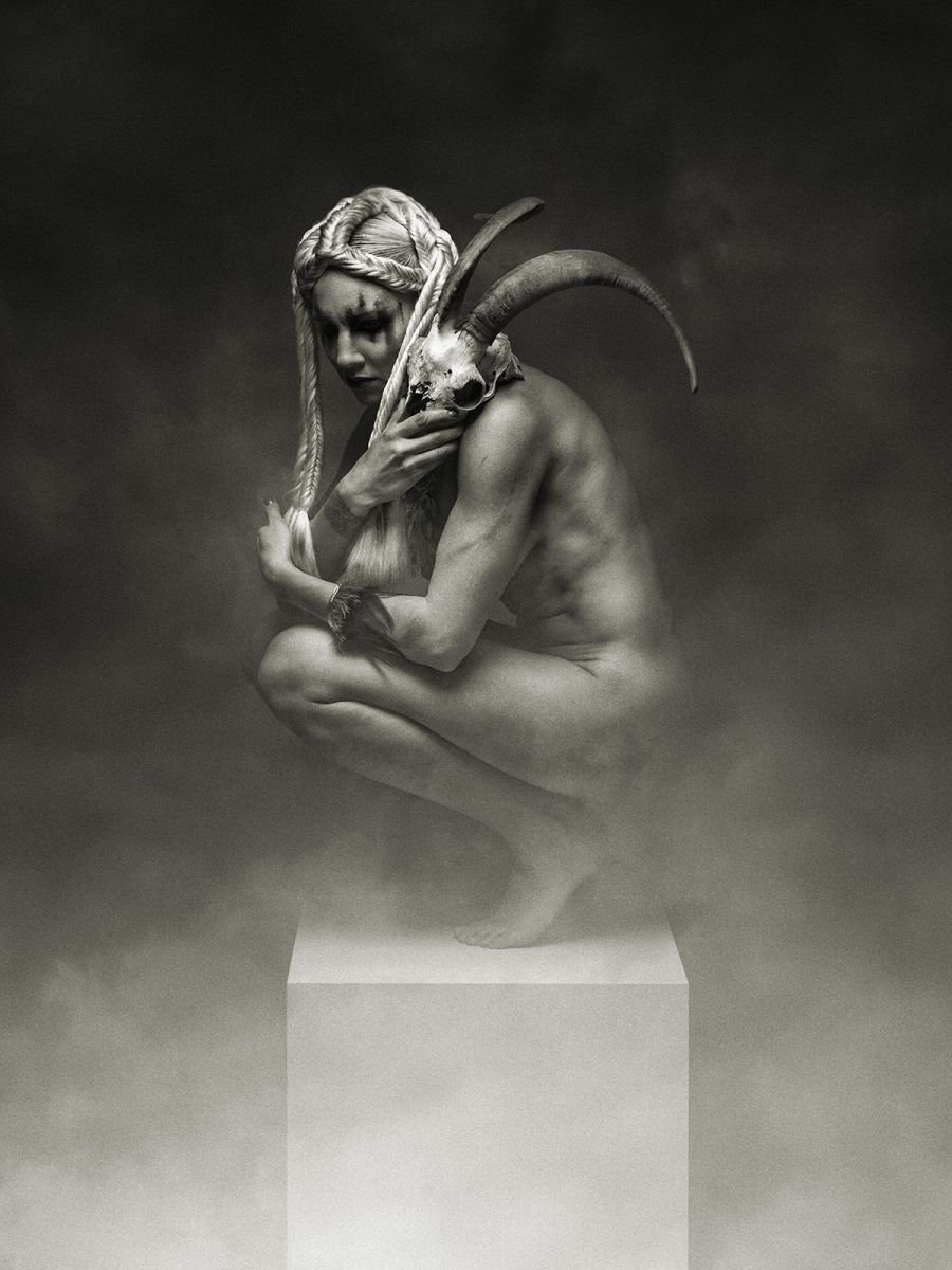 Photorealistic Portrait Photograph By Peter Zelei, 25 X 31", Amazon, Original Artwork