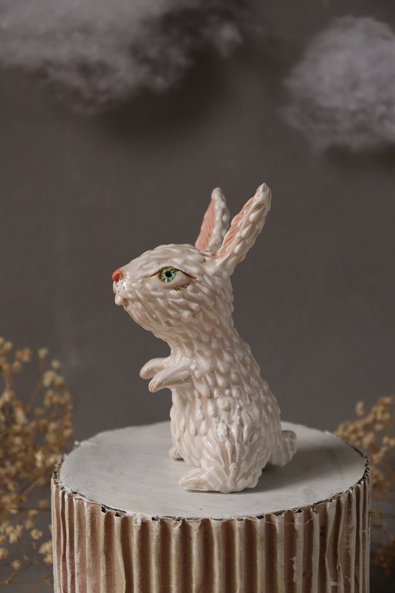 Rabbit. Tiny sculpture by Elya Yalonetski