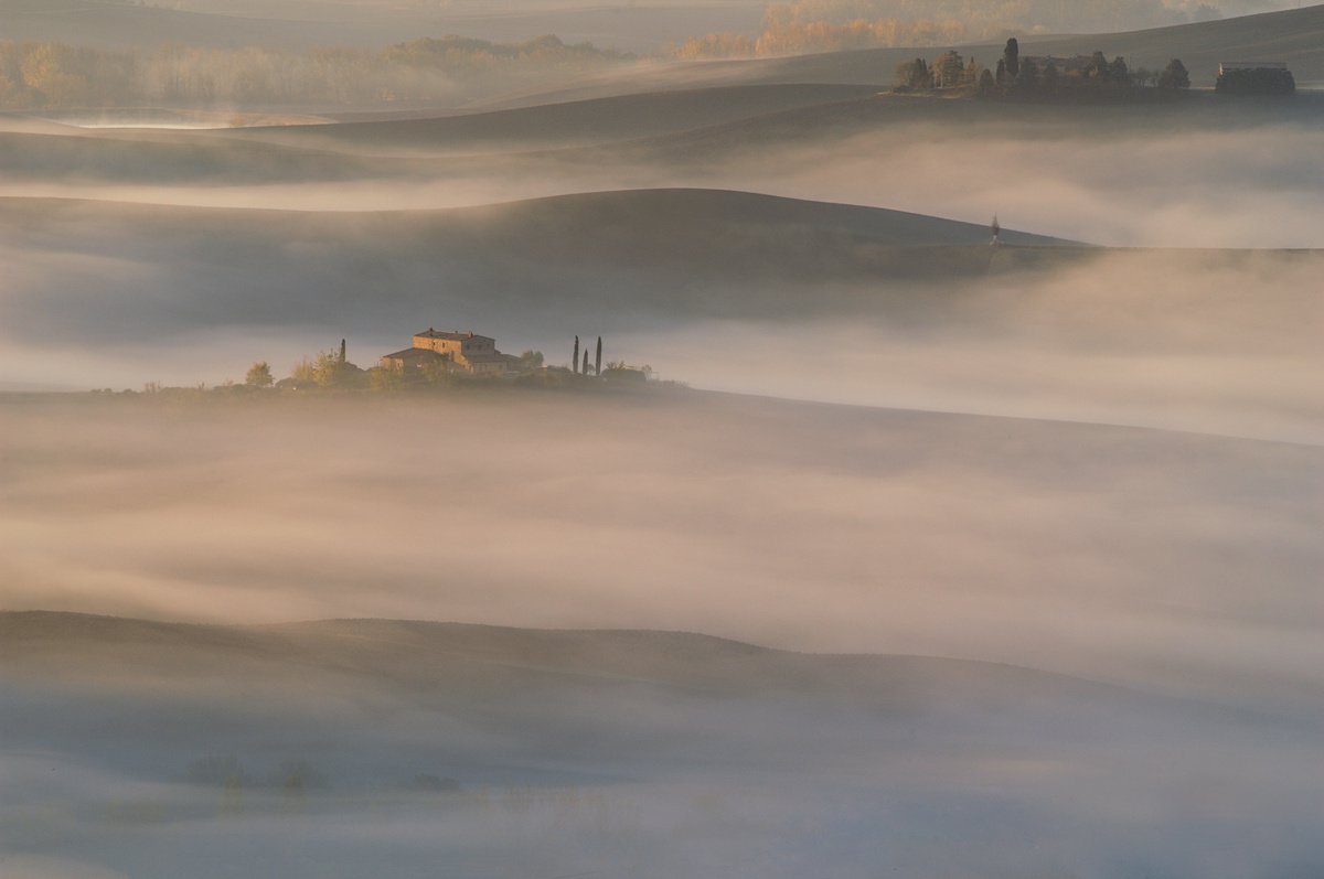 Tuscany 301 by Pavel Oskin