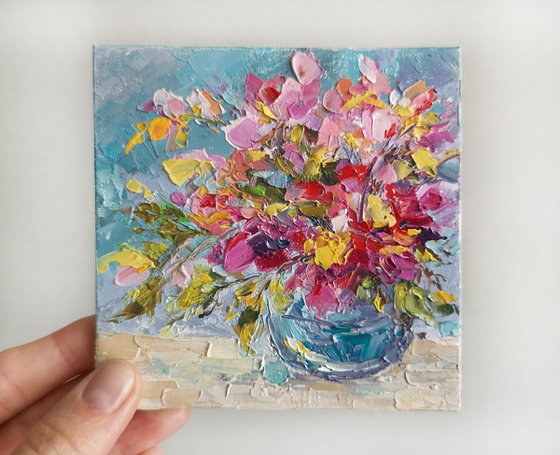 Wild flowers bouquet in vase. Impressionist small floral painting