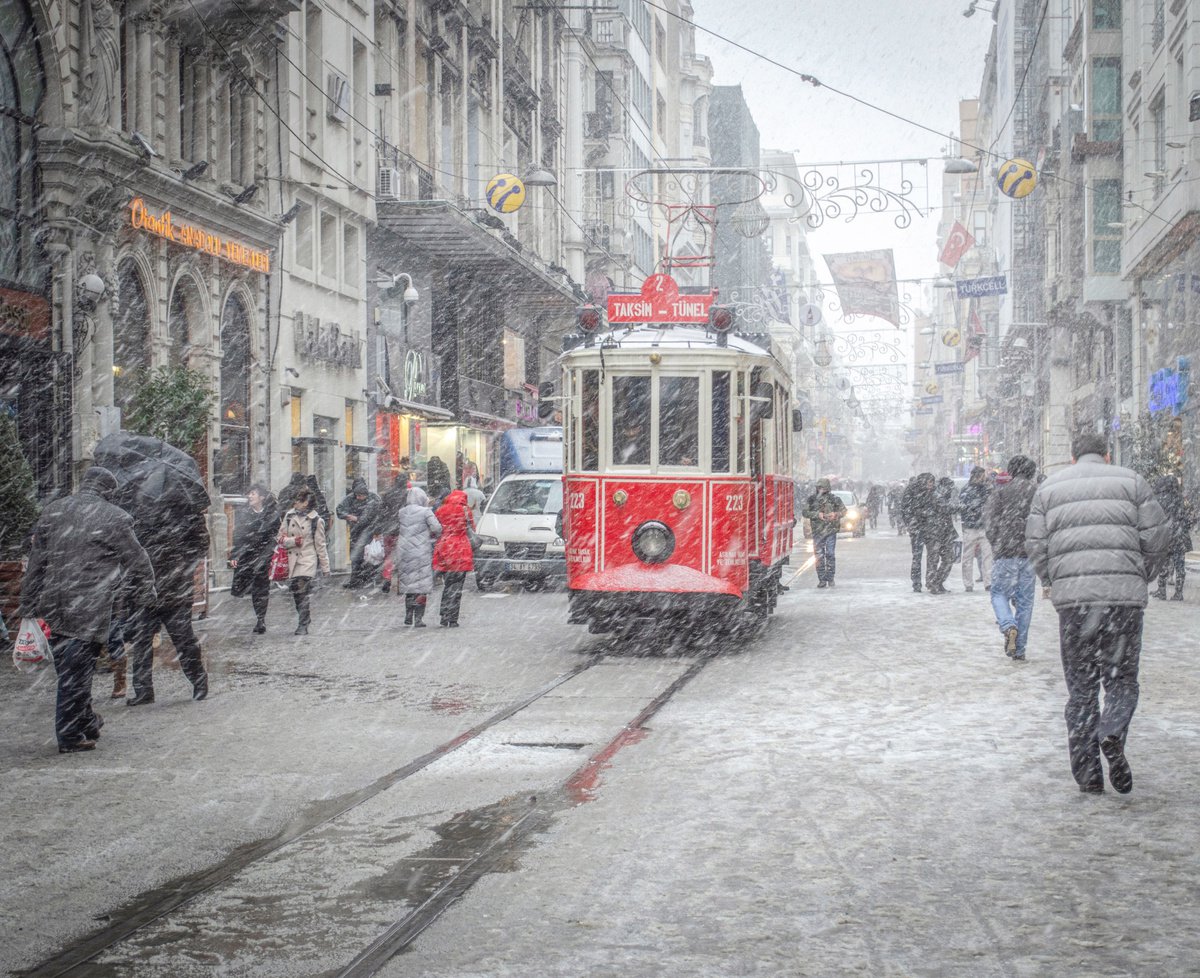 Photorealistic Landscape Photograph By Serge Horta, 20 X 17", Snowstorm In Istanbul Ii, Original Artwork