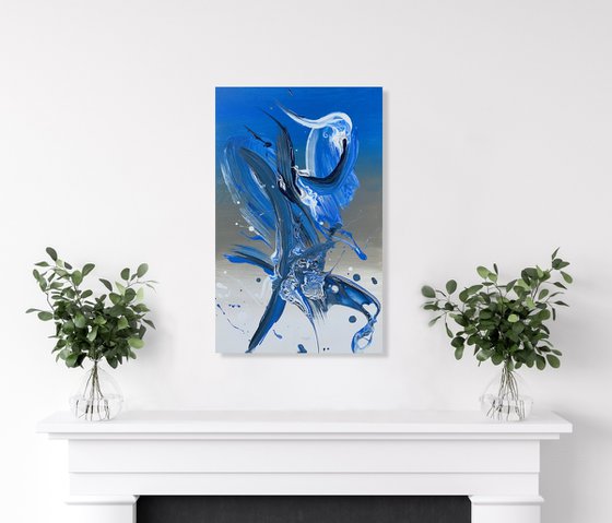 Bright Blue and White creativ artwork