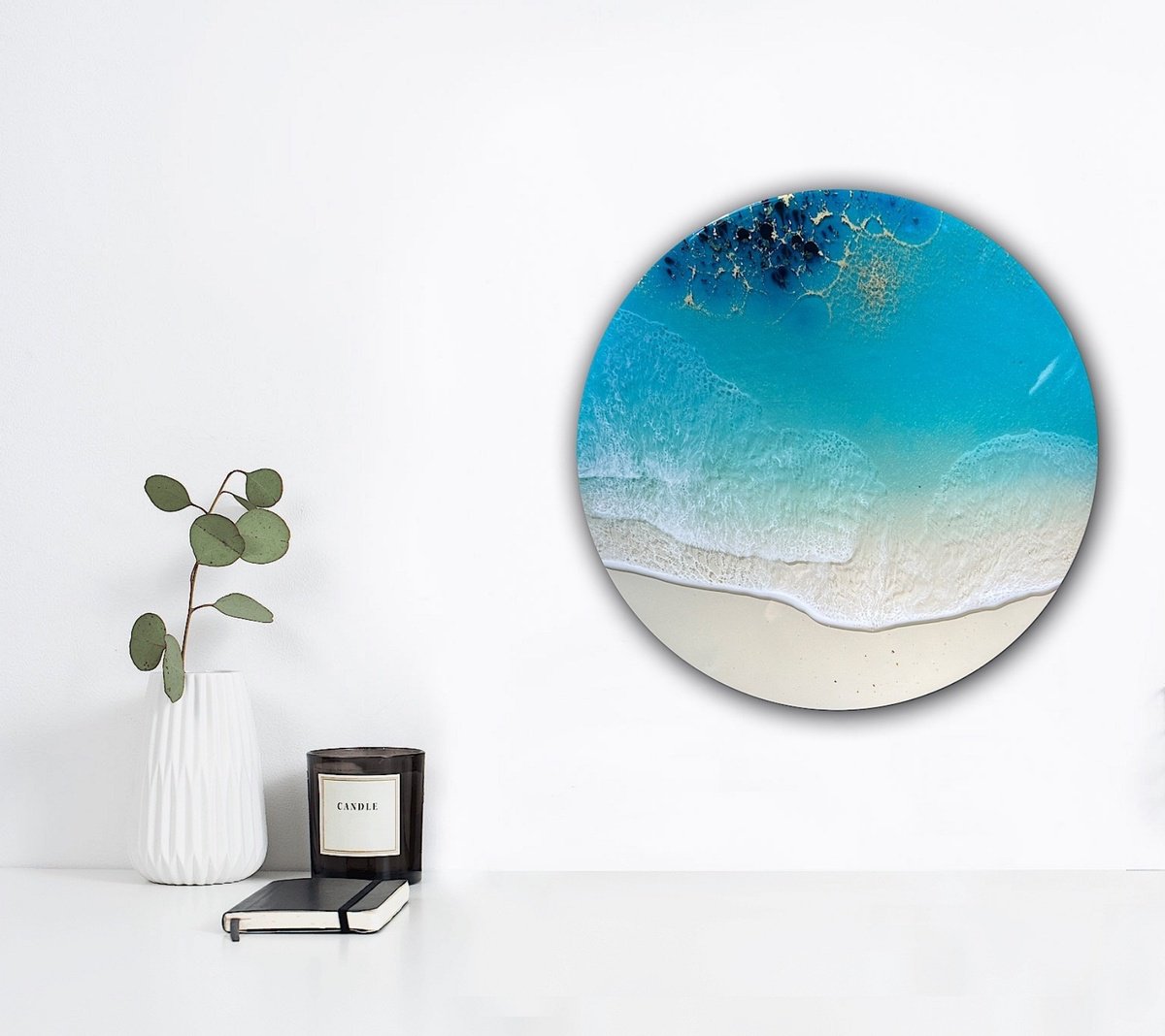 Round ocean by Ana Hefco