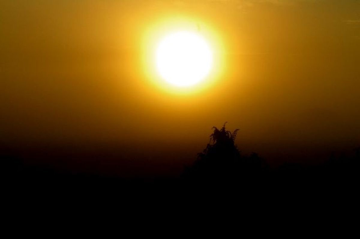 African Sunrise by Marc Ehrenbold