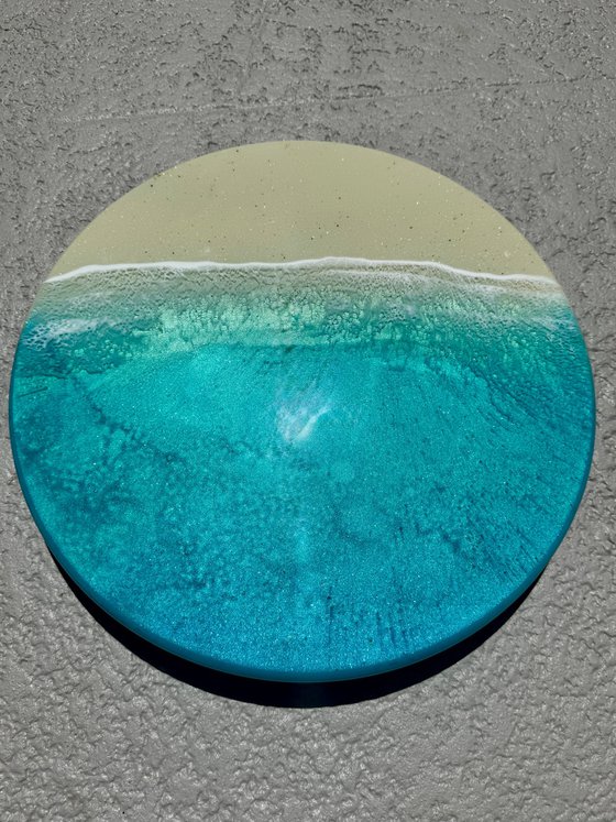 Round ocean #102