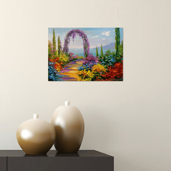 Blooming arch