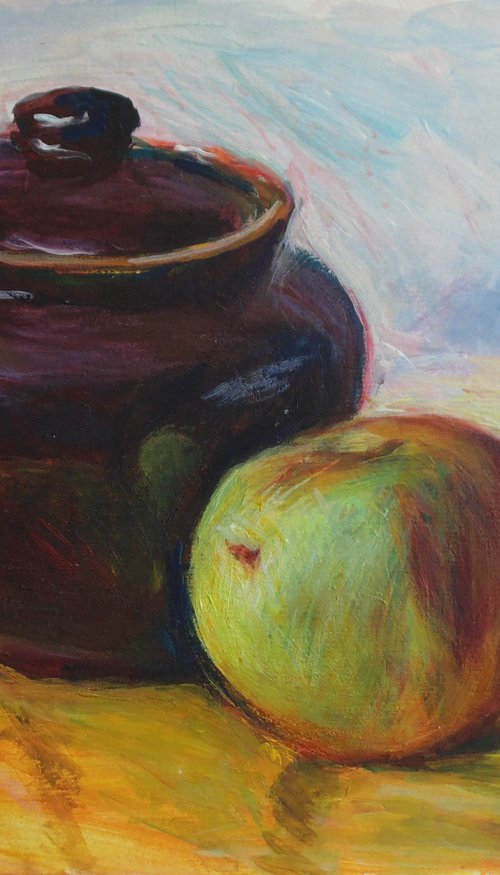 Pot and apple by Alexander Shvyrkov