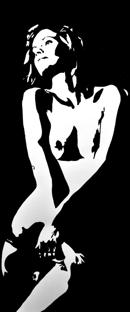 Black and white 10-56 by Simona Tsvetkova