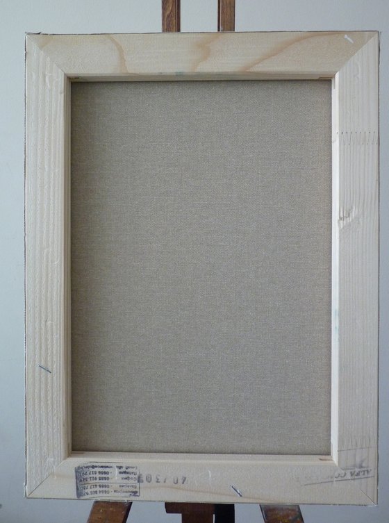 White flowers in a porcelain vase