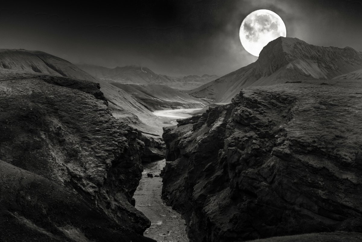 Photorealistic Landscape Photograph By Harv Greenberg, 36 X 24, Guiding Light, Original Artwork