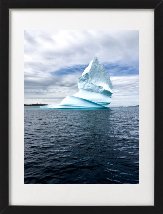 BLUE SEA AND BIG ICEBERG