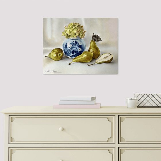 Hydrangea and pears