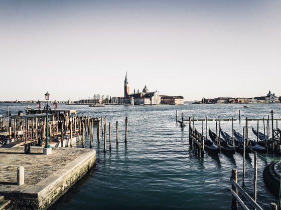 VENICE, WHITE LIGHT