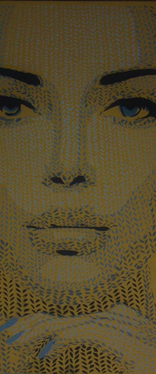 Knitted woman Gold by BIZZY