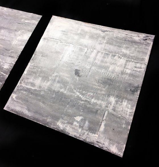 Diptych Gray