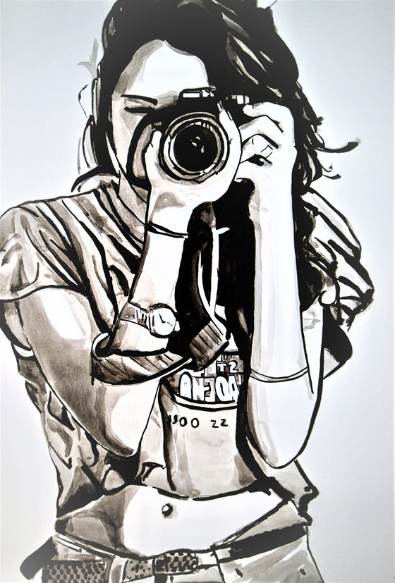 Girl with camera / 72 x 49 cm