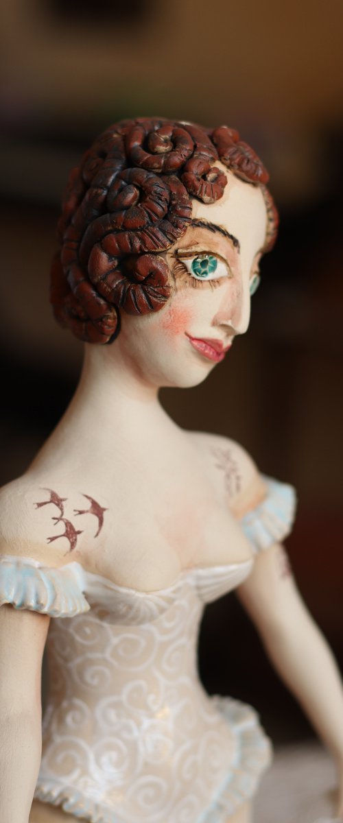 From the Cabaret girls. Girl with a birds. Wall sculpture by Elya Yalonetski by Elya Yalonetski